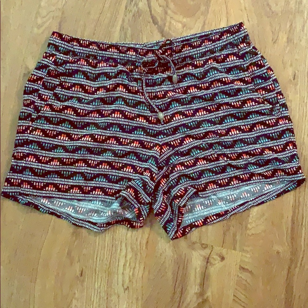 Old Navy women’s shorts with pockets